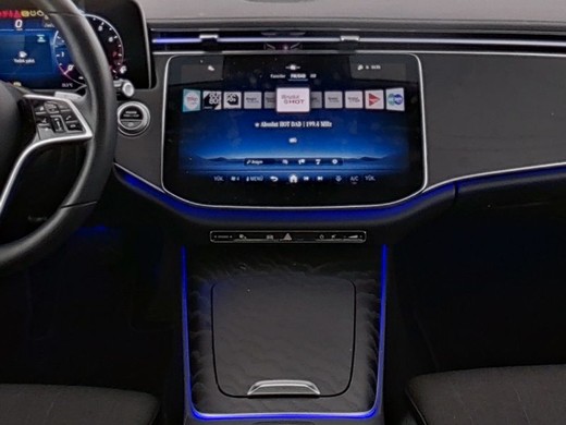 REMAX car 407138_5